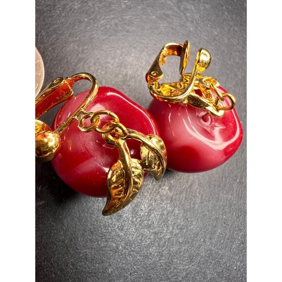 Avon "Apple A Day" Vintage Clip Earrings | Red Lucite Dangle Costume Jewelry - Picture 14 of 15